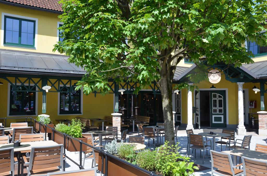 Hotel Thalinger Hof Kronstorf Esterno foto